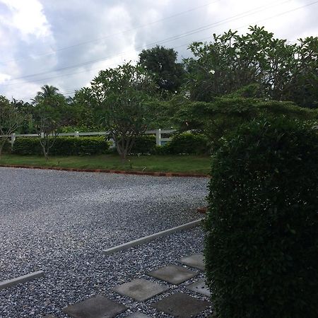Baan Chan Suan Nong Nam Daeng Exterior photo